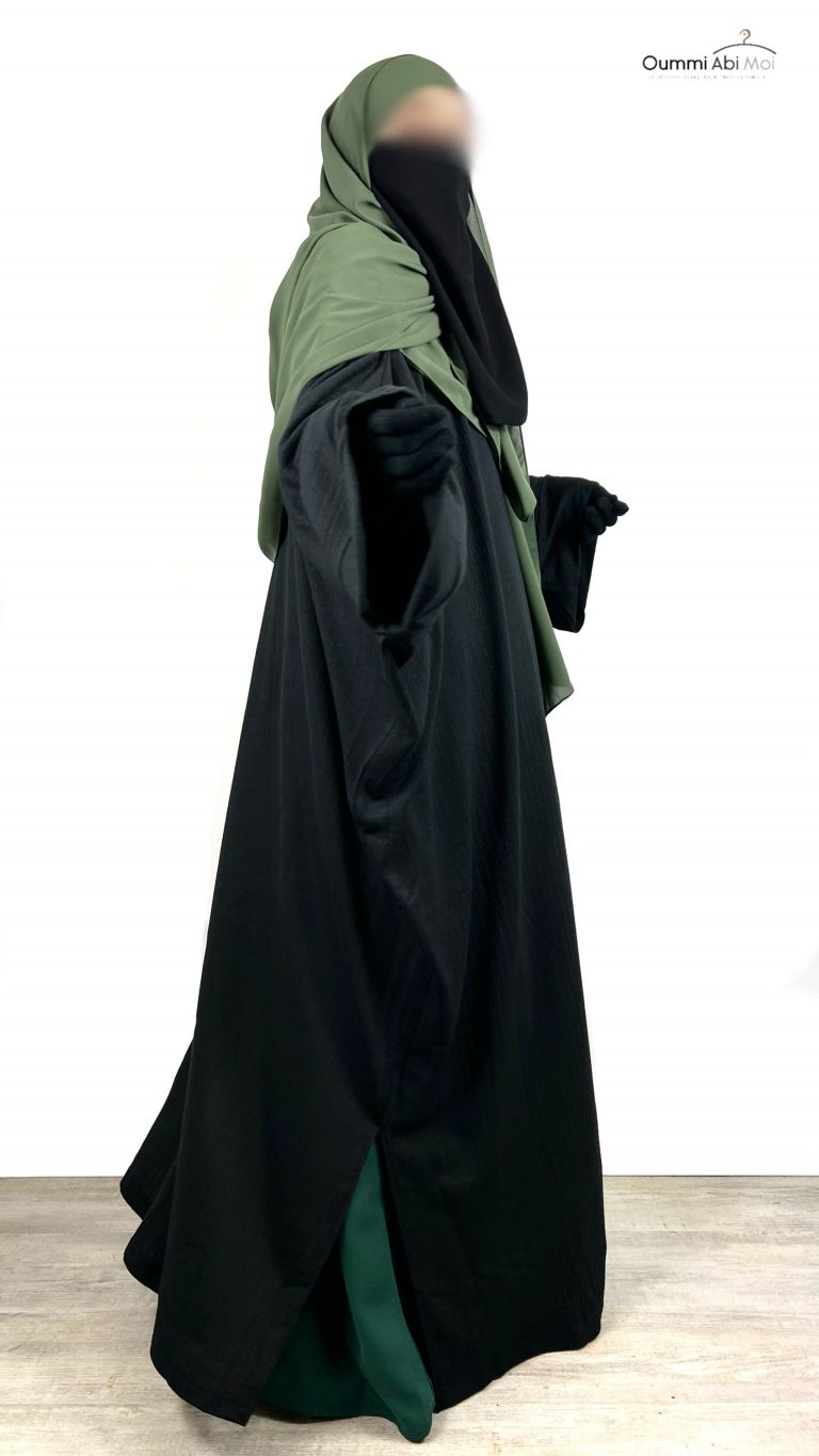 AB-LOO-LI-UM ABAYA