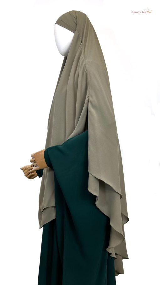 Khimar Wijden Mousseline Olive x Abaya Saoudienne WhoolPeach Premium Vert Intense by Oummi Abi Moi