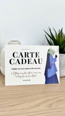 Carte Cadeau Version Physique Recto by Oummi Abi Moi