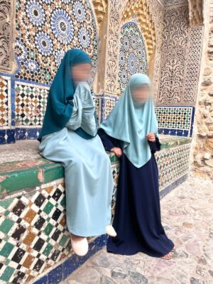 Mini Abaya Caly Mini Bint a Khimar Mini Enfant Filles Bleu Oummi Abi Moi