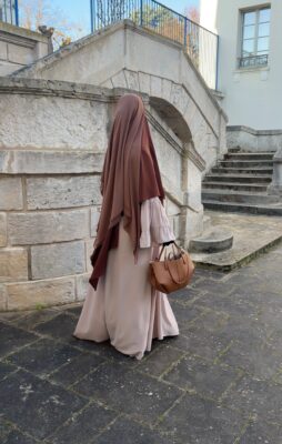 Abaya Caly Greige Oummi Abi Moi