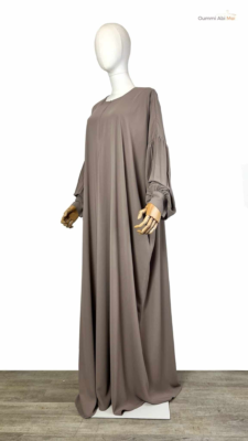 Abaya Manches Bouffantes Whool Peach Taupe Nude by Oummi Abi Moi